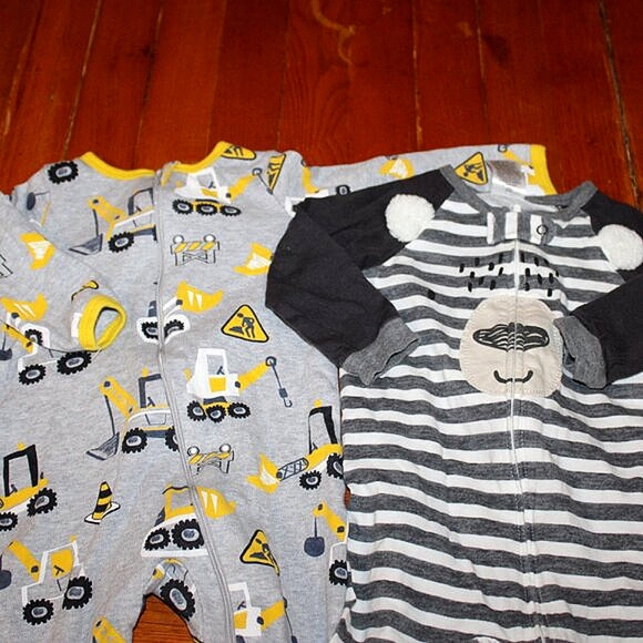Baby Boy Sleep & Play Bundle - 3-6 Months - 5 Piece Lot - Footed Pajamas - Picture 6 of 14
